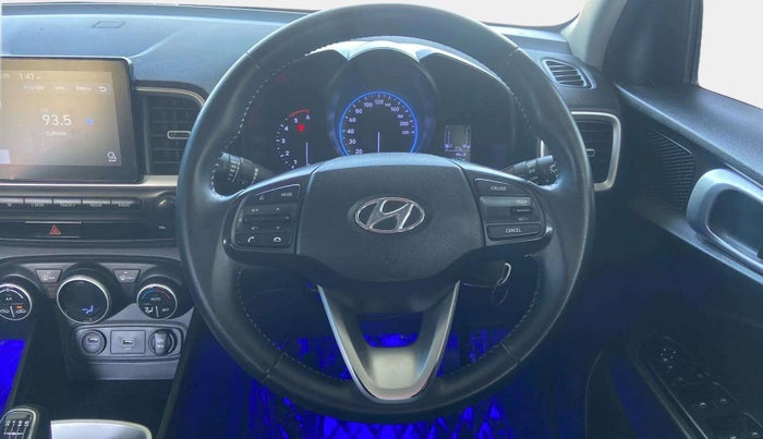 2021 Hyundai VENUE SX 1.5 CRDI, Diesel, Manual, 82,427 km, Steering Wheel Close Up