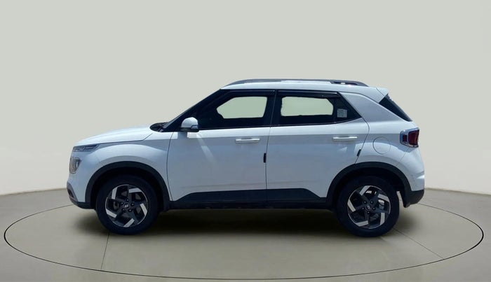 2021 Hyundai VENUE SX 1.5 CRDI, Diesel, Manual, 82,427 km, Left Side