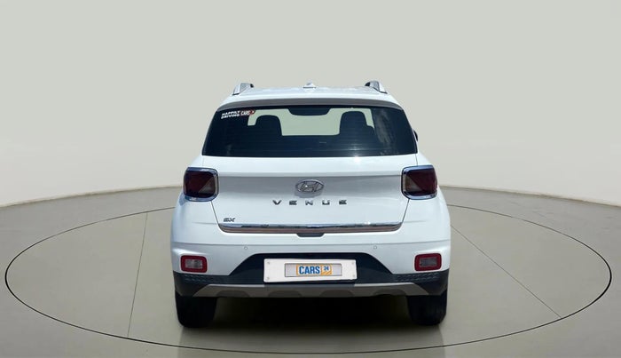 2021 Hyundai VENUE SX 1.5 CRDI, Diesel, Manual, 82,427 km, Back/Rear