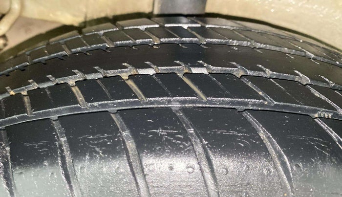2017 Maruti Celerio ZXI (O), Petrol, Manual, 78,436 km, Right Rear Tyre Tread