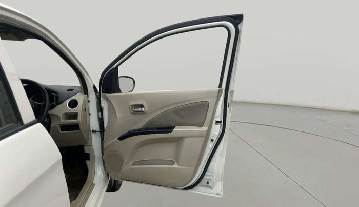 2017 Maruti Celerio ZXI (O), Petrol, Manual, 78,436 km, RHS Front Door