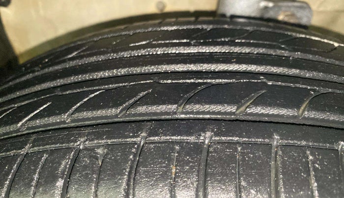 2017 Maruti Celerio ZXI (O), Petrol, Manual, 78,436 km, Left Front Tyre Tread