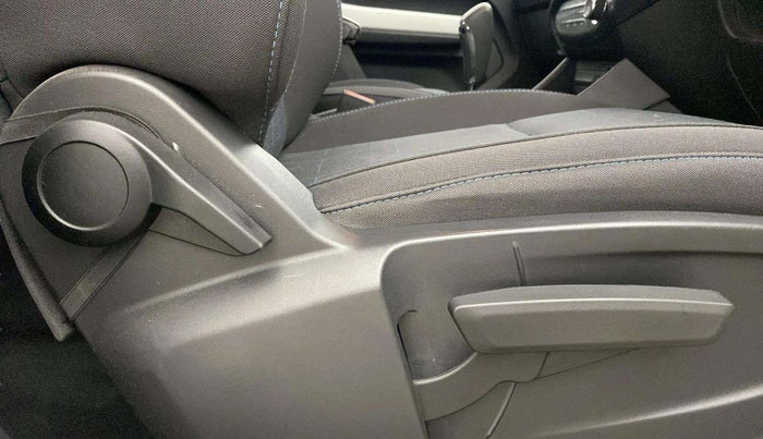 2022 Tata PUNCH CREATIVE  AMT, Petrol, Automatic, 12,026 km, Driver Side Adjustment Panel