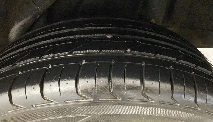 2018 Hyundai Verna 1.6 VTVT SX, Petrol, Manual, 48,630 km, Left Rear Tyre Tread