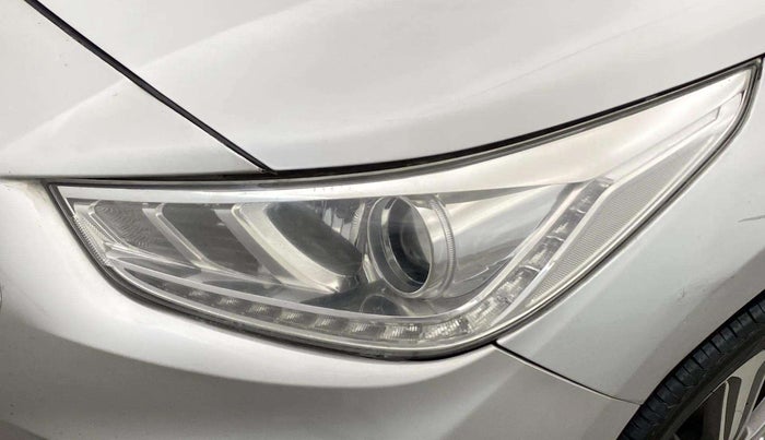 2018 Hyundai Verna 1.6 VTVT SX, Petrol, Manual, 48,630 km, Left headlight - Minor scratches