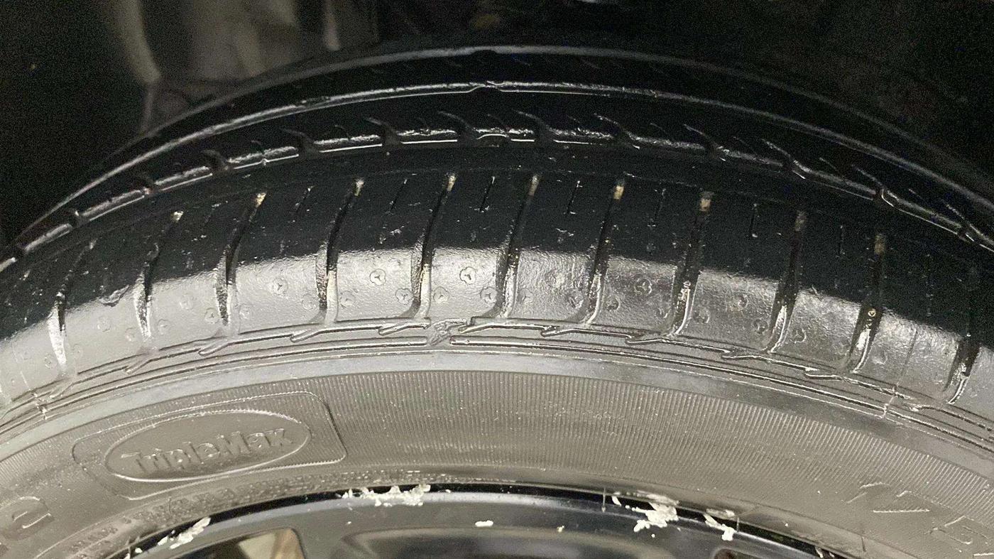 2020 Maruti IGNIS ZETA 1.2, Petrol, Manual, 23,788 km, Left Rear Tyre Tread