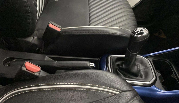 2020 Maruti IGNIS ZETA 1.2, Petrol, Manual, 23,788 km, Gear Lever