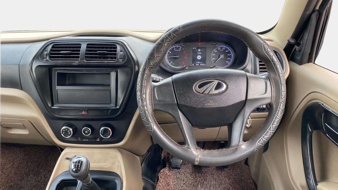 2021 Mahindra BOLERO NEO N 4, Diesel, Manual, 28,331 km, Steering Wheel Close Up