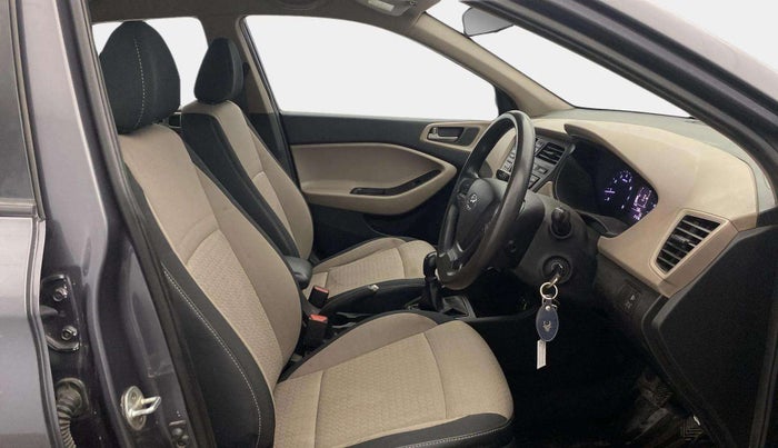 2016 Hyundai Elite i20 MAGNA 1.2, Petrol, Manual, 81,620 km, Right Side Front Door Cabin
