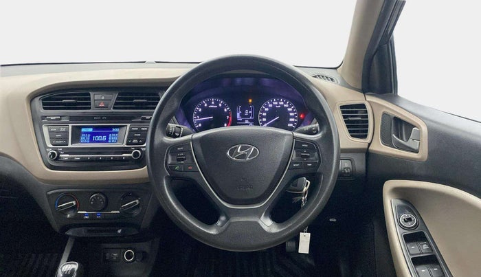 2016 Hyundai Elite i20 MAGNA 1.2, Petrol, Manual, 81,620 km, Steering Wheel Close Up