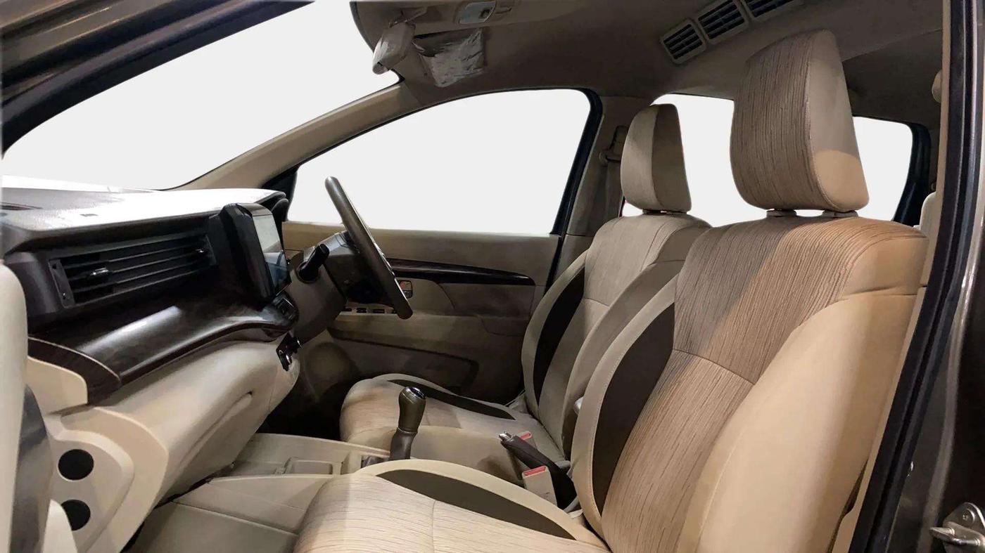 2020 Maruti Ertiga ZXI SHVS, Petrol, Manual, 74,318 km, Right Side Front Door Cabin