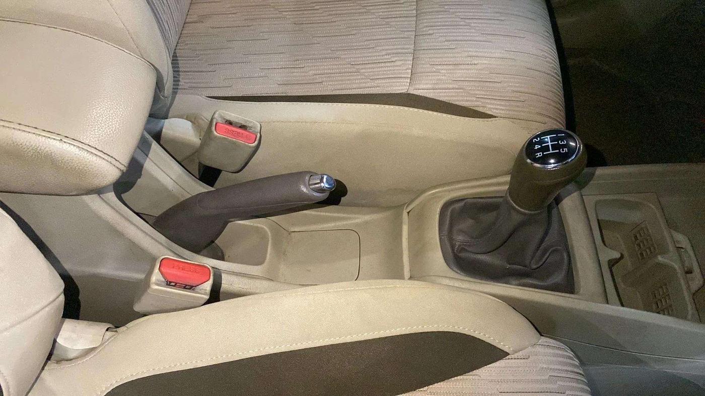 2020 Maruti Ertiga ZXI SHVS, Petrol, Manual, 74,318 km, Gear Lever