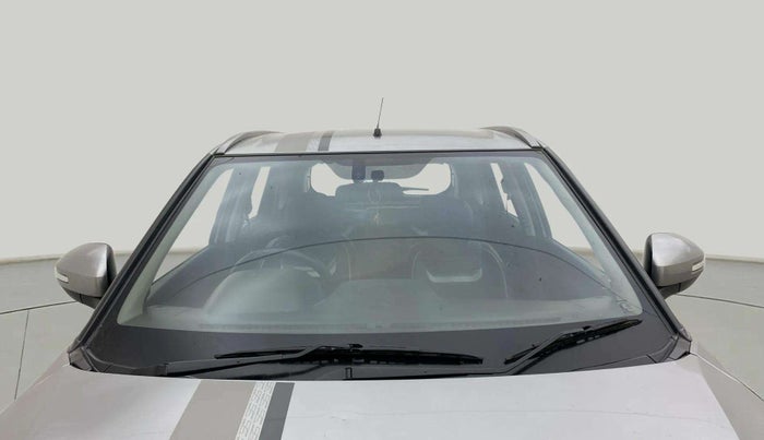 2016 Maruti Vitara Brezza ZDI PLUS, Diesel, Manual, 79,674 km, Front Windshield