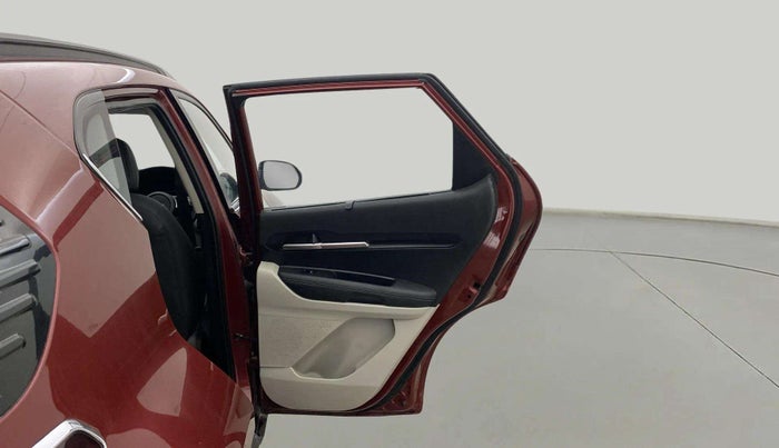 2021 KIA SONET HTX 1.0 IMT, Petrol, Manual, 65,838 km, RHS Rear Door
