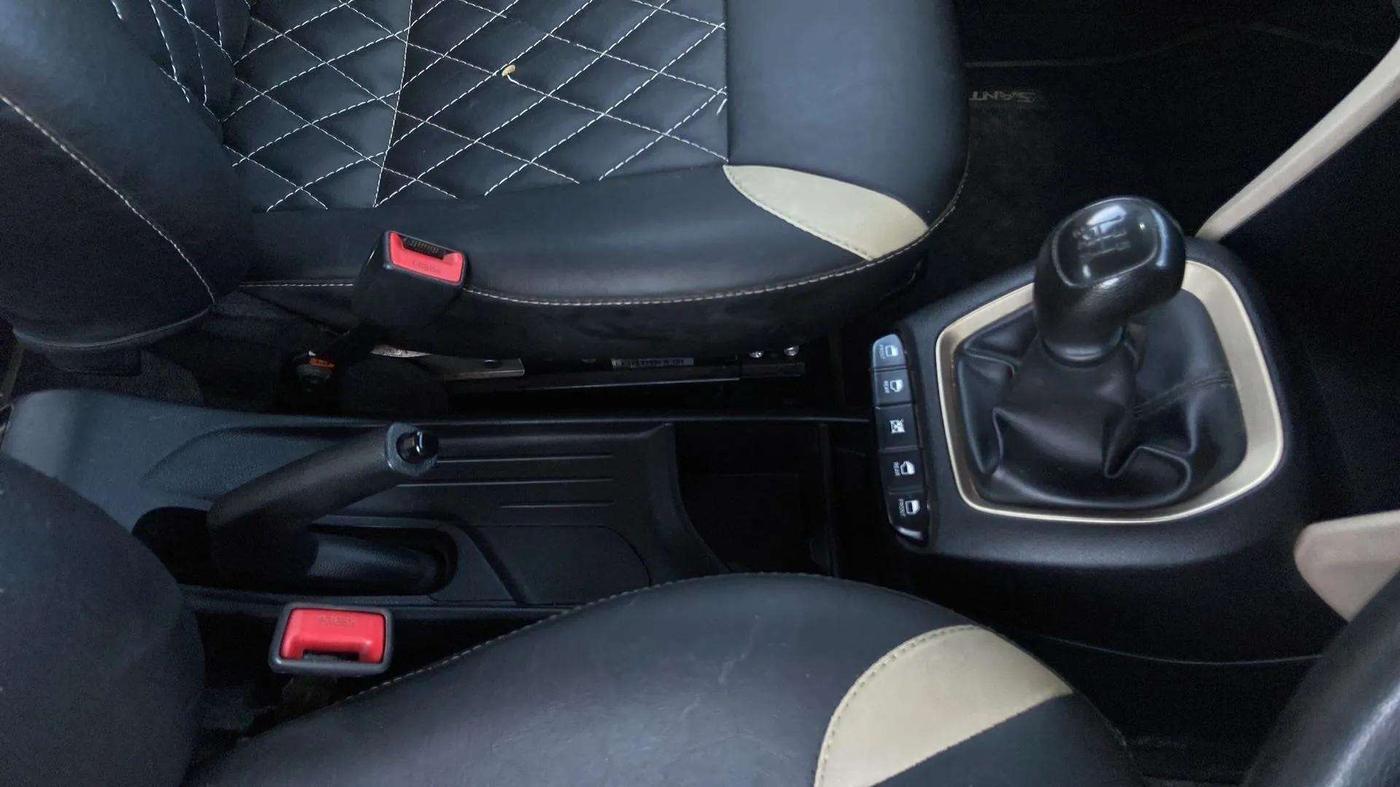2019 Hyundai NEW SANTRO SPORTZ MT, Petrol, Manual, 62,508 km, Gear Lever