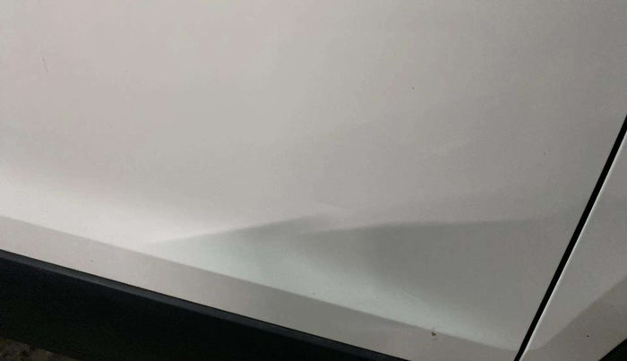 2022 Skoda KUSHAQ AMBITION 1.0L TSI AT, Petrol, Automatic, 59,638 km, Driver-side door - Slightly dented