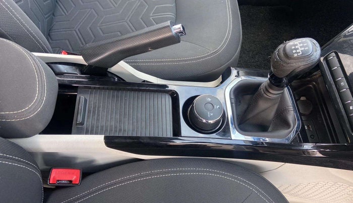 2020 Tata NEXON XZ PLUS PETROL, Petrol, Manual, 36,771 km, Gear Lever