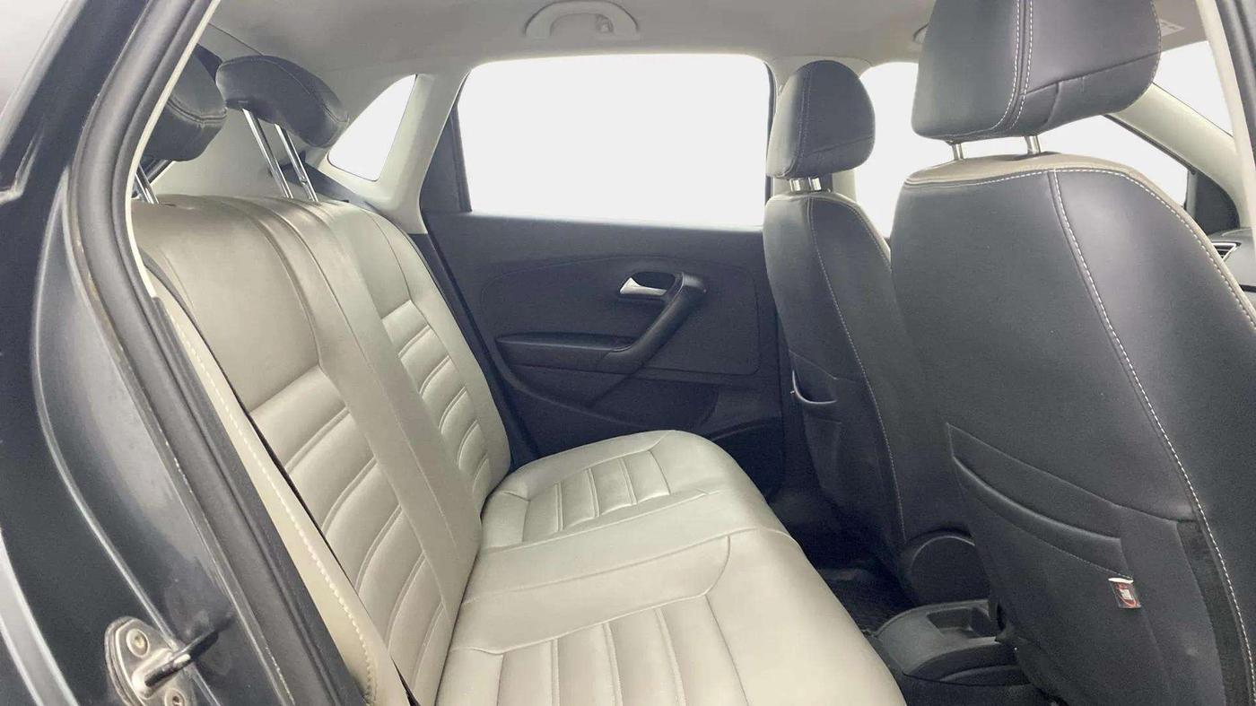 2018 Volkswagen Polo GT TSI AT, Petrol, Automatic, 59,689 km, Right Side Rear Door Cabin