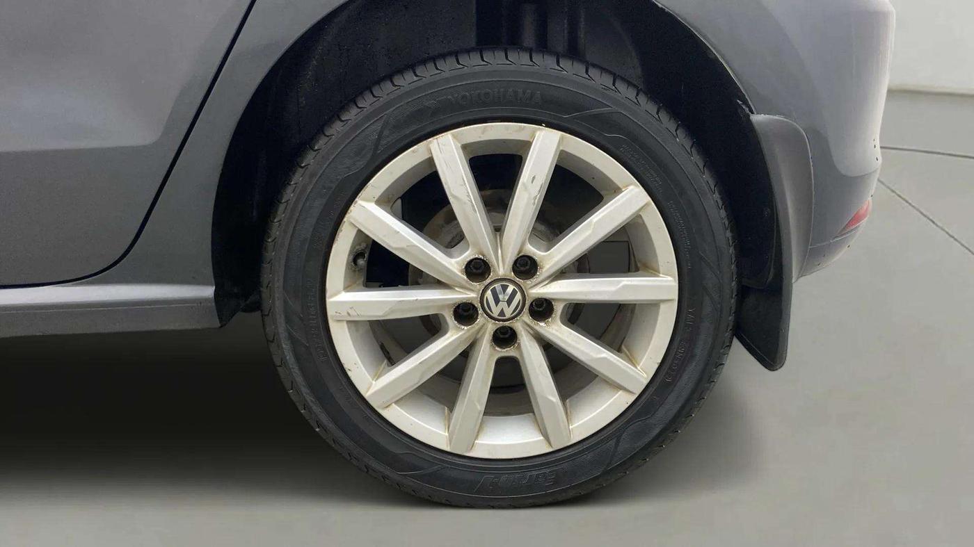 2018 Volkswagen Polo GT TSI AT, Petrol, Automatic, 59,689 km, Left Rear Wheel