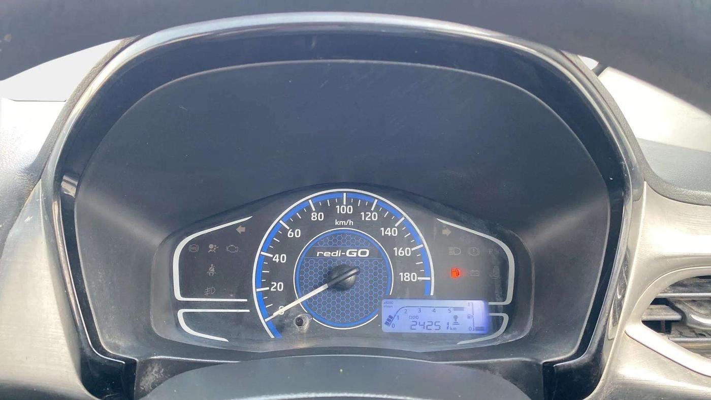 2020 Datsun Redi Go T(O), Petrol, Manual, 24,303 km, Odometer Image
