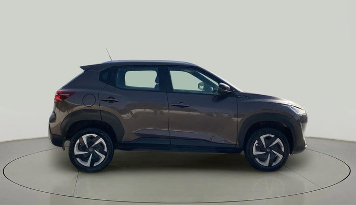 2022 Nissan MAGNITE XL, Petrol, Manual, 17,578 km, Right Side