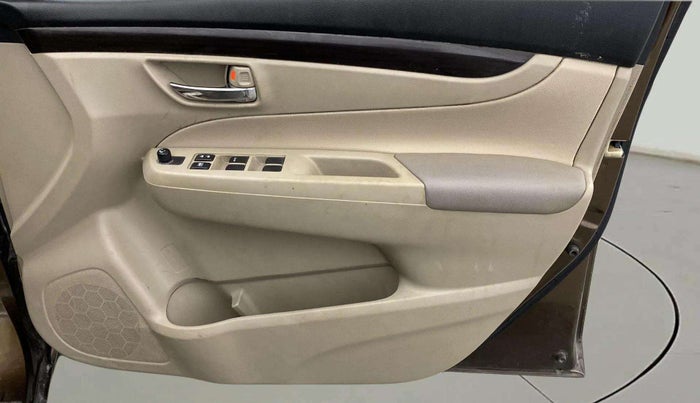 2016 Maruti Ciaz VXI+, Petrol, Manual, 56,080 km, Driver Side Door Panels Control