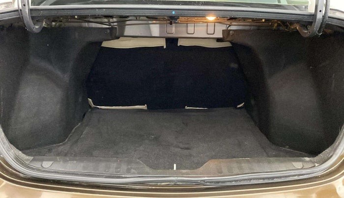 2016 Maruti Ciaz VXI+, Petrol, Manual, 56,080 km, Boot Inside
