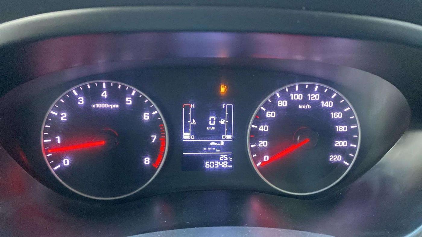 2020 Hyundai Elite i20 SPORTZ PLUS 1.2 DUAL TONE, Petrol, Manual, 60,370 km, Odometer Image