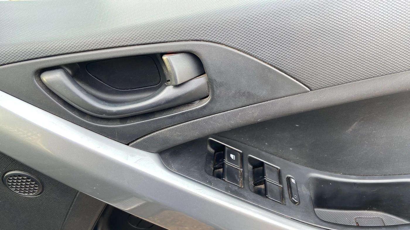 2021 Tata NEXON XM PETROL, Petrol, Manual, 57,467 km, Driver Side Door Panels Control