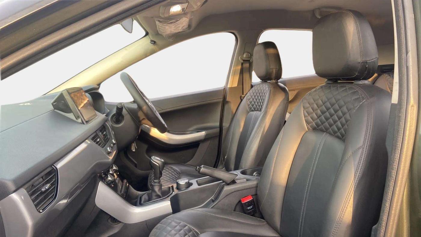 2021 Tata NEXON XM PETROL, Petrol, Manual, 57,467 km, Right Side Front Door Cabin