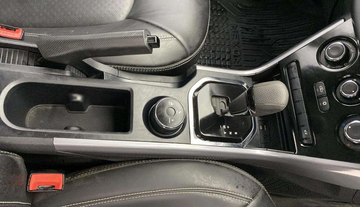 2023 Tata NEXON XMA SUNROOF DIESEL, Diesel, Automatic, 24,135 km, Gear Lever
