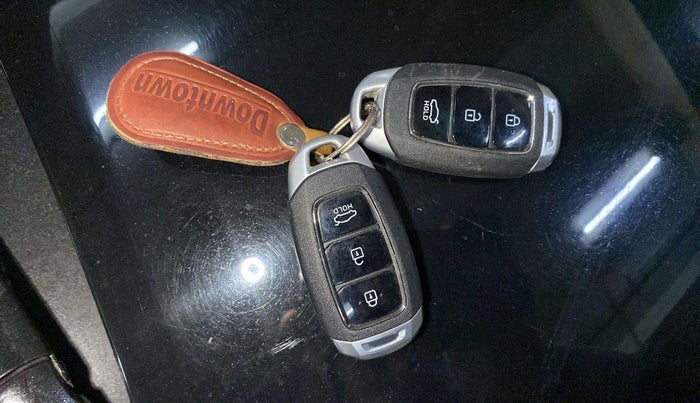2022 Hyundai Verna SX 1.5 VTVT, Petrol, Manual, 25,449 km, Key Close Up