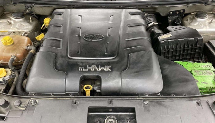 2020 Mahindra XUV500 W5, Diesel, Manual, 97,179 km, Engine View