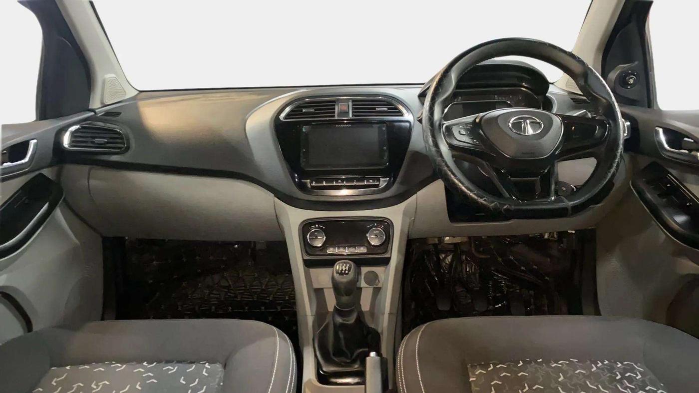 2021 Tata Tiago XZ PLUS PETROL, Petrol, Manual, 28,637 km, Dashboard