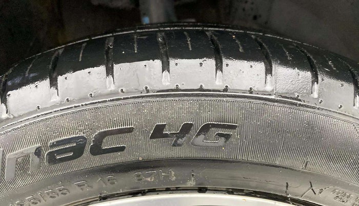 2022 Maruti Baleno ALPHA PETROL 1.2, Petrol, Manual, 64,556 km, Right Front Tyre Tread