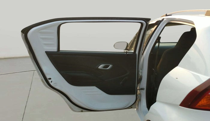 2018 Datsun Redi Go T(O) 1.0 AMT, Petrol, Automatic, 16,311 km, LHS Rear Door