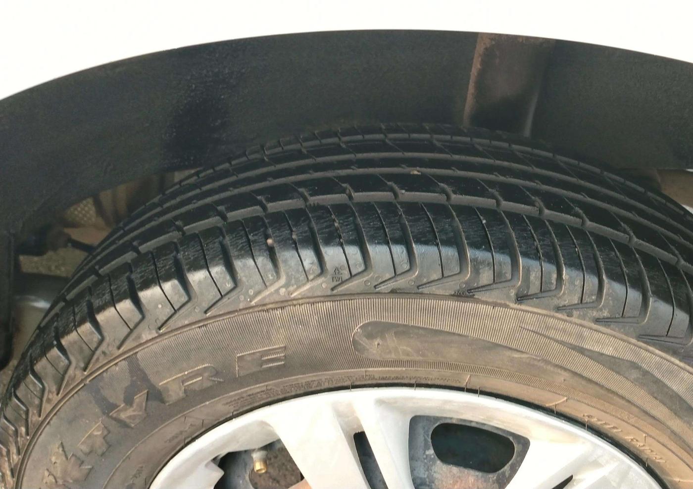 2018 Datsun Redi Go T(O) 1.0 AMT, Petrol, Automatic, 16,311 km, Left Rear Tyre Tread