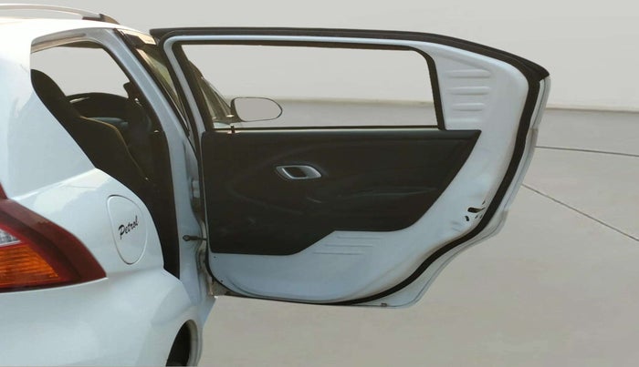 2018 Datsun Redi Go T(O) 1.0 AMT, Petrol, Automatic, 16,311 km, RHS Rear Door