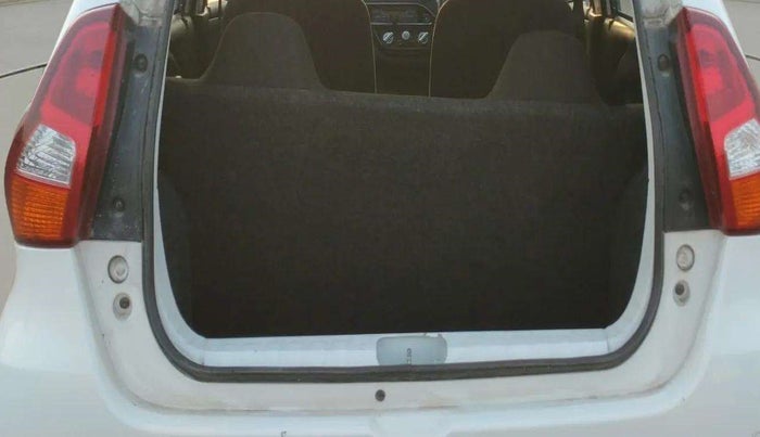 2018 Datsun Redi Go T(O) 1.0 AMT, Petrol, Automatic, 16,311 km, Boot Open Zoomed View