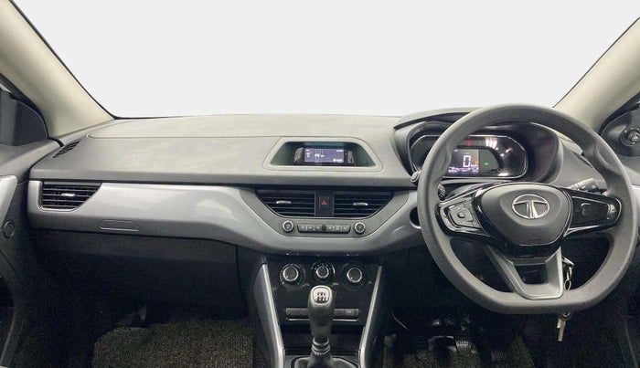 2023 Tata NEXON XM SUNROOF PETROL, Petrol, Manual, 16,382 km, Dashboard