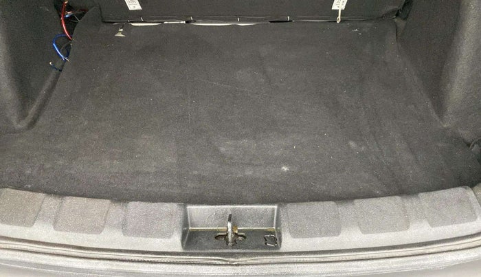 2023 Tata NEXON XM SUNROOF PETROL, Petrol, Manual, 16,382 km, Boot Inside
