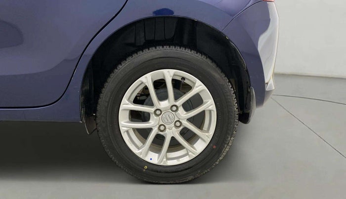2024 Maruti Swift ZXI AMT, Petrol, Automatic, 6,033 km, Left Rear Wheel