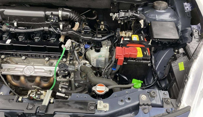 2024 Maruti Swift ZXI AMT, Petrol, Automatic, 6,033 km, Engine View - Left