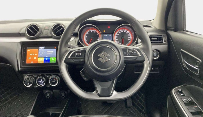 2024 Maruti Swift ZXI AMT, Petrol, Automatic, 6,033 km, Steering Wheel Close Up