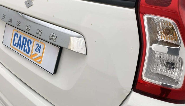 2021 Maruti New Wagon-R VXI 1.0, Petrol, Manual, 38,077 km, Dicky (Boot door) - Minor scratches