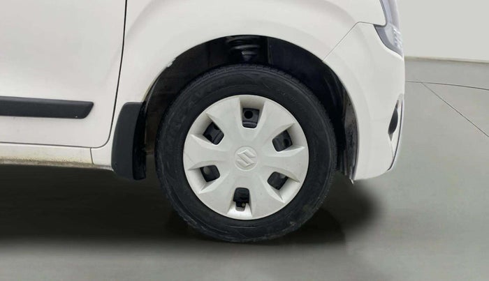 2021 Maruti New Wagon-R VXI 1.0, Petrol, Manual, 38,077 km, Right Front Wheel
