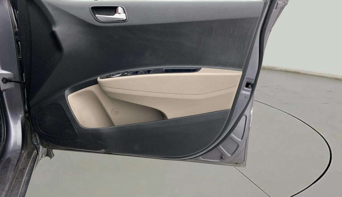 2016 Hyundai Grand i10 ASTA (O) AT 1.2 KAPPA VTVT, Petrol, Automatic, 71,523 km, Driver Side Door Panels Control