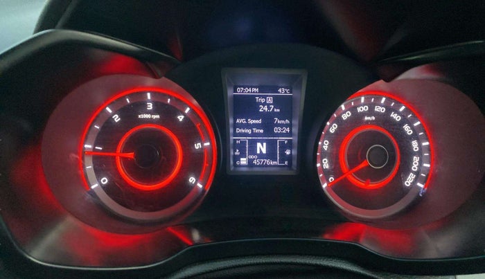 2022 Mahindra XUV300 W8 (O) 1.5 DIESEL, Diesel, Manual, 45,755 km, Odometer Image