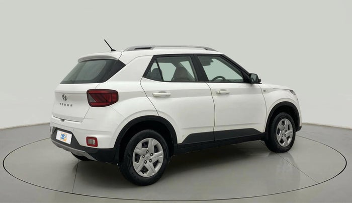 2020 Hyundai VENUE S 1.2, Petrol, Manual, 14,730 km, Right Back Diagonal