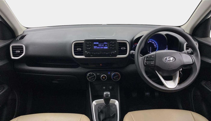 2020 Hyundai VENUE S 1.2, Petrol, Manual, 14,730 km, Dashboard